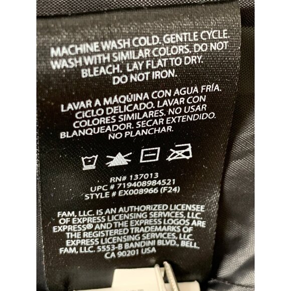 Express Womens Black Medium Puffer Jacket Crop Length NWT $128 - Picture 10 of 10